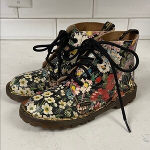 1990’s Dr Martens 1460 Sienna Miller Floral England Vintage Boots Girls Size 2 ?